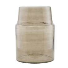 Load image into Gallery viewer, Airy Vase