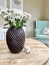 Load image into Gallery viewer, Noa Vase