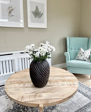 Load image into Gallery viewer, Noa Vase